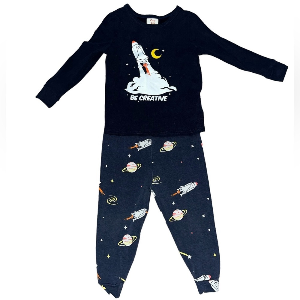 ⭐️3/$15⭐️Cozy Cub Spaceship Pajamas